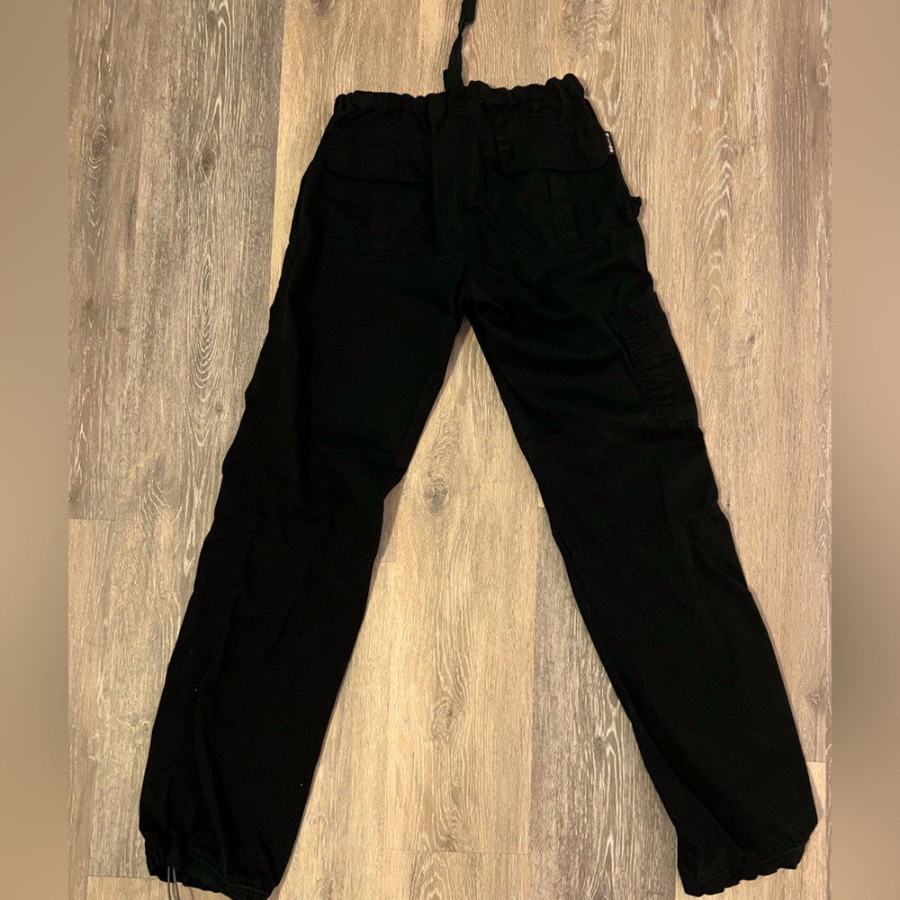 Koi XST scrub pants for RN or medical professionals